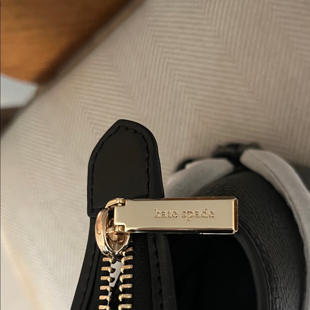 Kate Spade Dumpling Black Pebbled Tote NWT - Picture 9 of 9